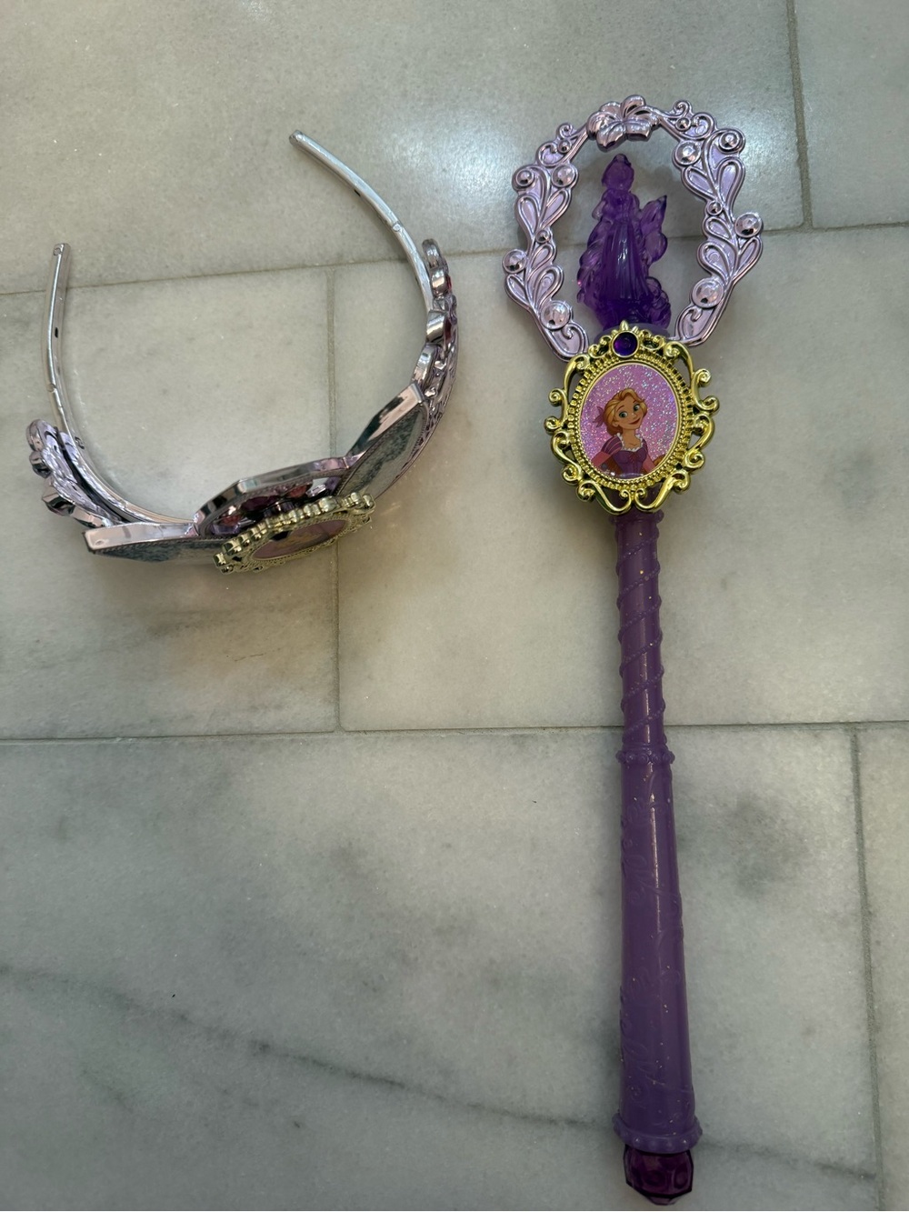 Disney Rapunzel Princess Dress Tiara & Wand Set. EUC. - Picture 6 of 11